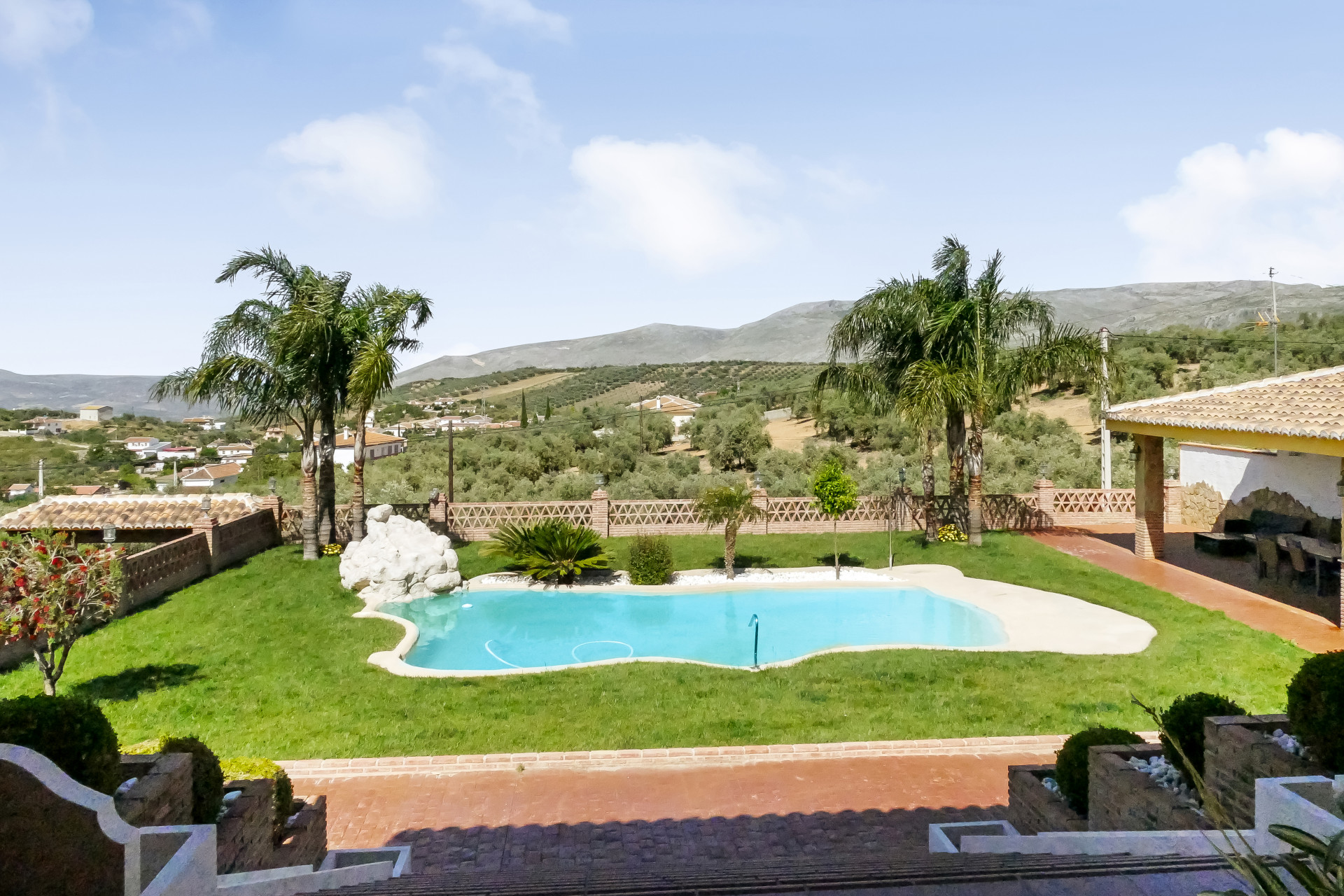 Villa te koop in Costa del Sol 2
