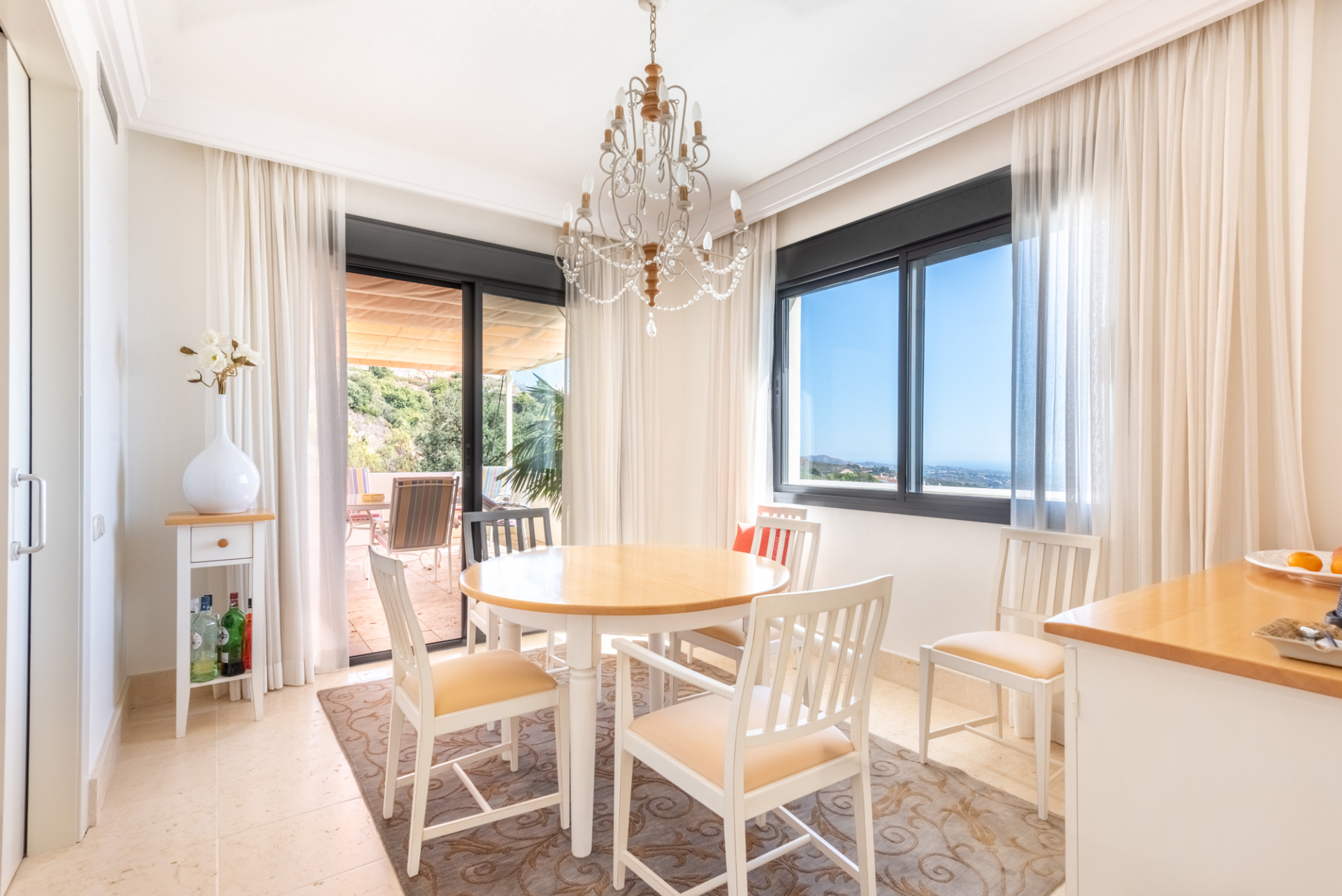 Apartment for sale in Marbella - East 9