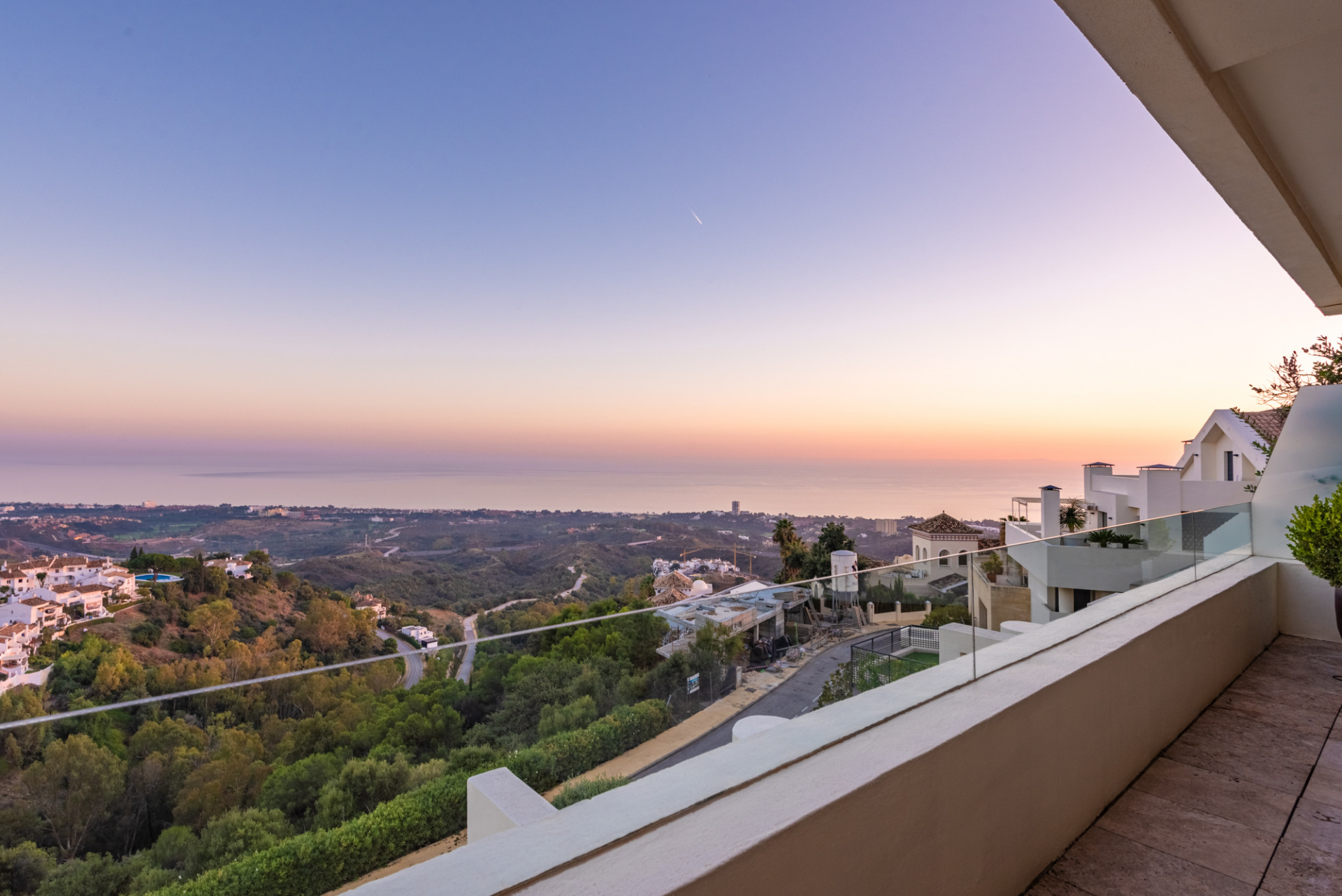 Apartment for sale in Marbella - East 22