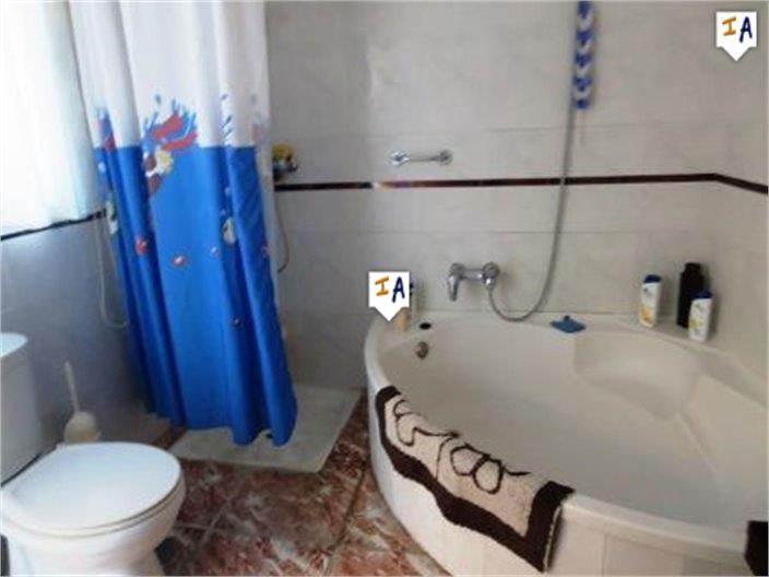 Townhouse for sale in Towns of the province of Seville 10
