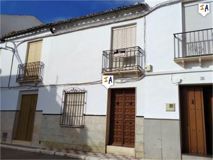 Townhouse for sale in Towns of the province of Seville 1