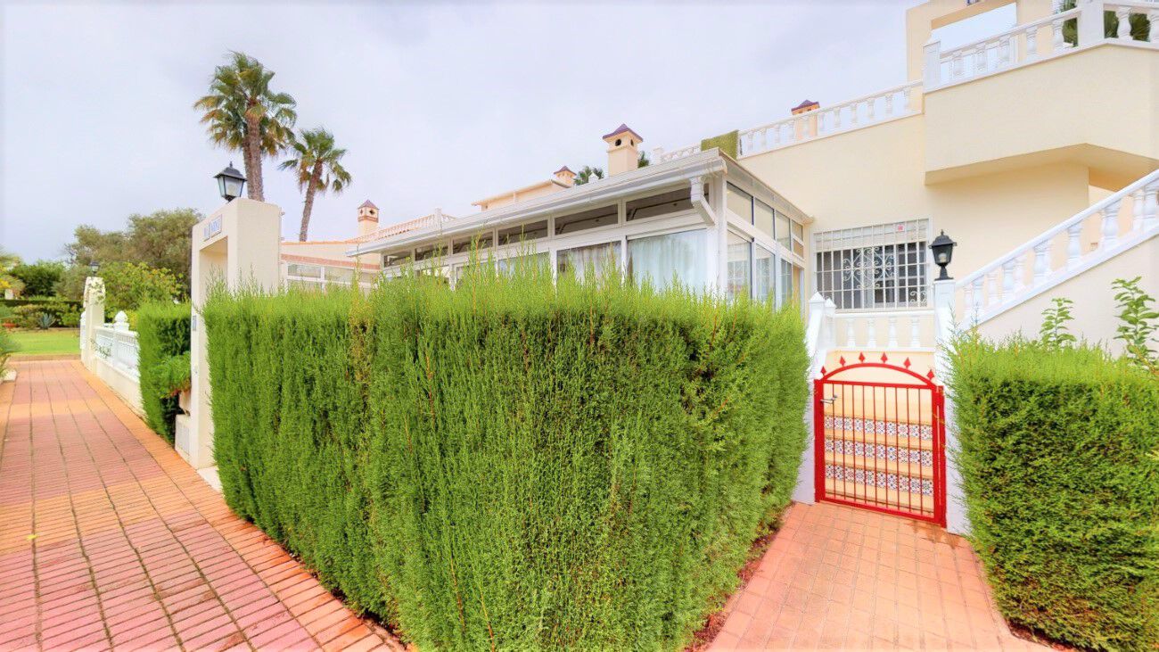Property Image 425624-torrevieja-and-surroundings-townhouses-2-1