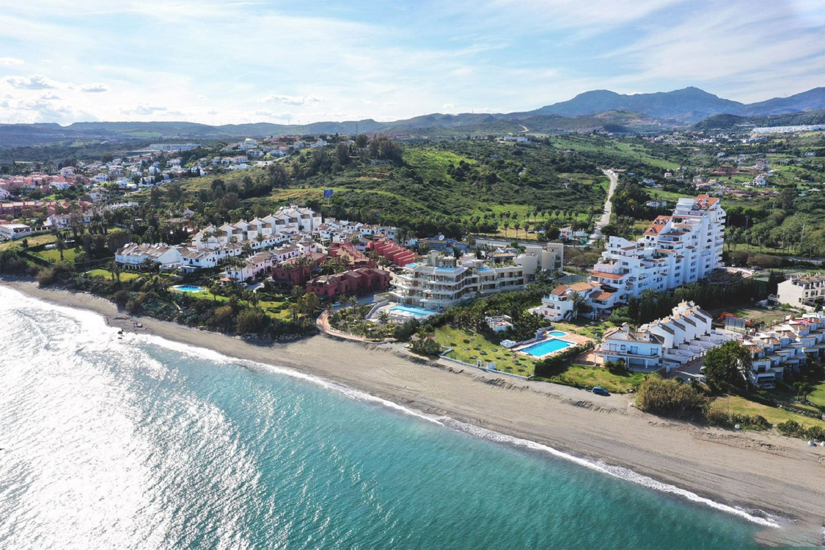 Apartamento en venta en Estepona 7