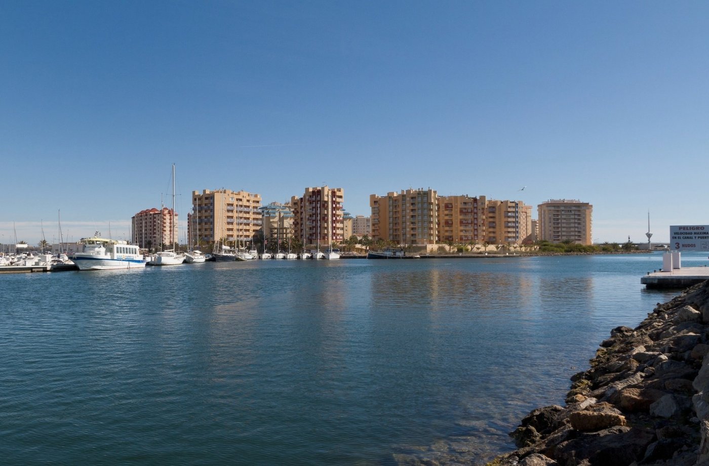 Apartment for sale in La Manga del Mar Menor 18