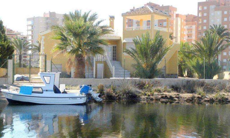 Villa te koop in La Manga del Mar Menor 6