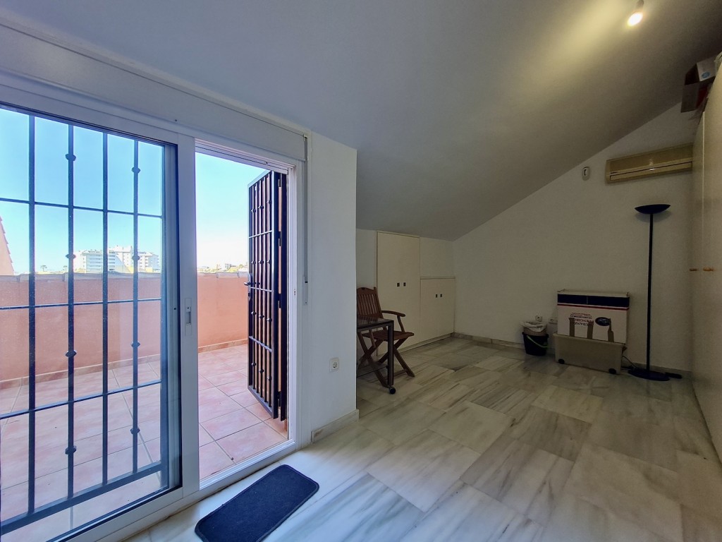 Townhouse for sale in Fuengirola 5