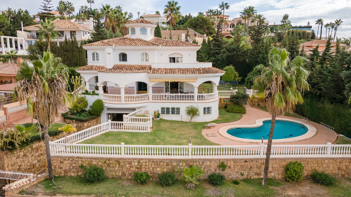Villa te koop in Benalmádena 1