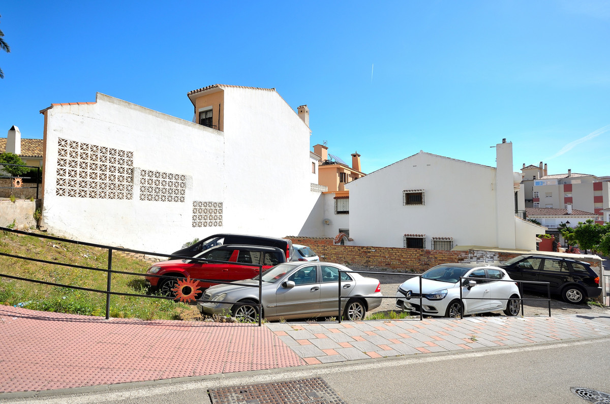 Размер собственного участка для продажи в Fuengirola 3