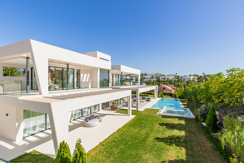 Villa te koop in Marbella - Nueva Andalucía 2