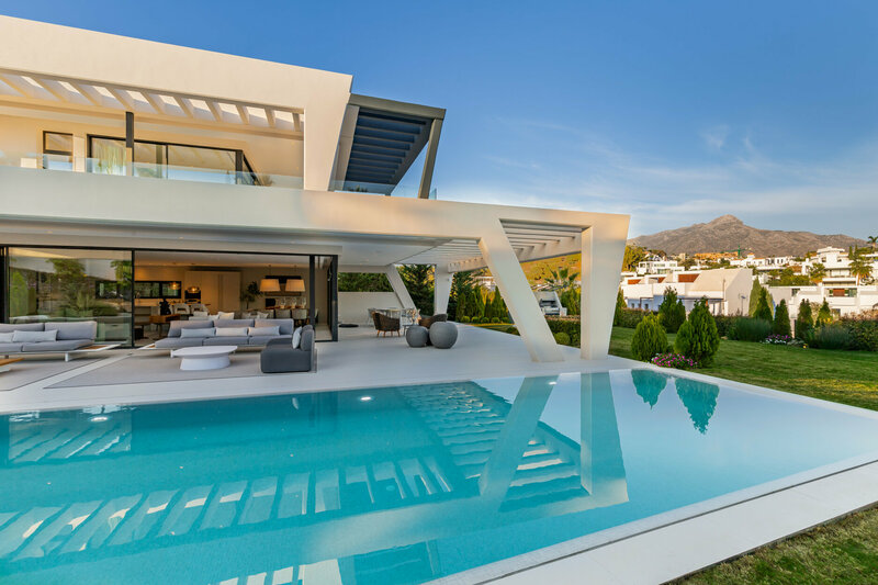 Villa te koop in Marbella - Nueva Andalucía 22