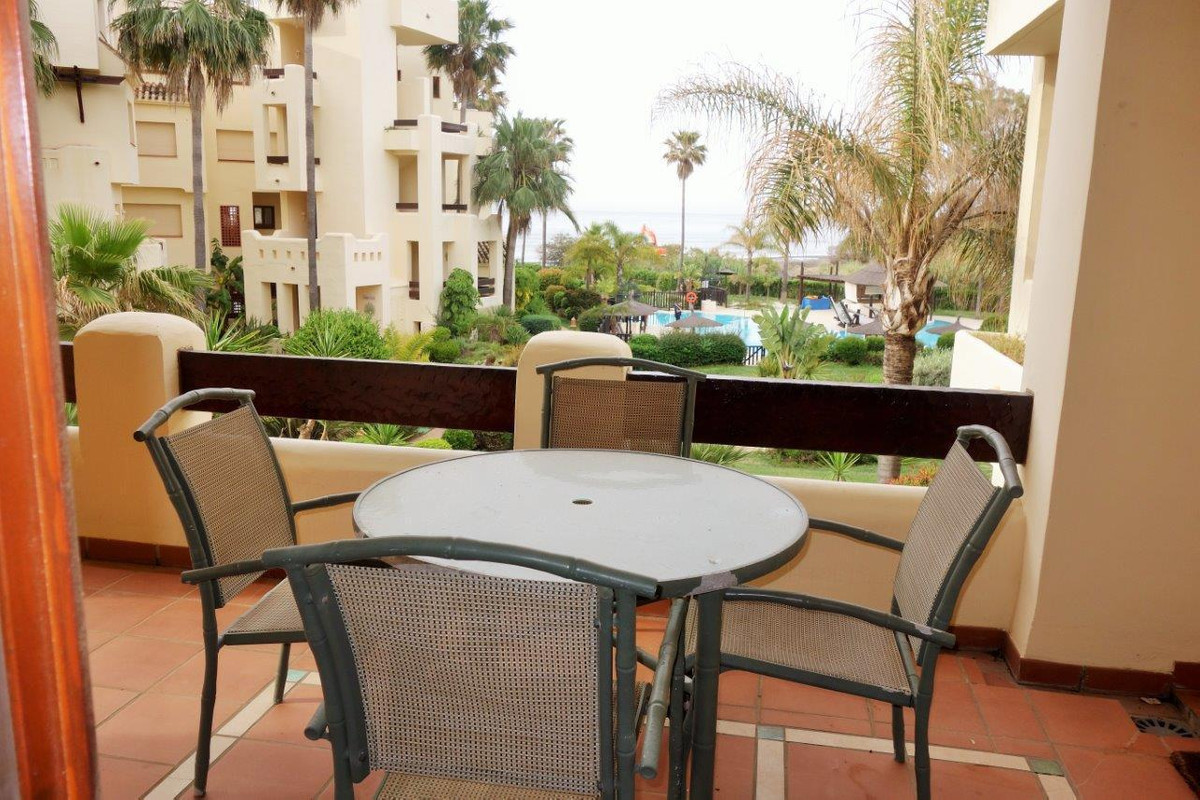 Appartement te koop in Estepona 2