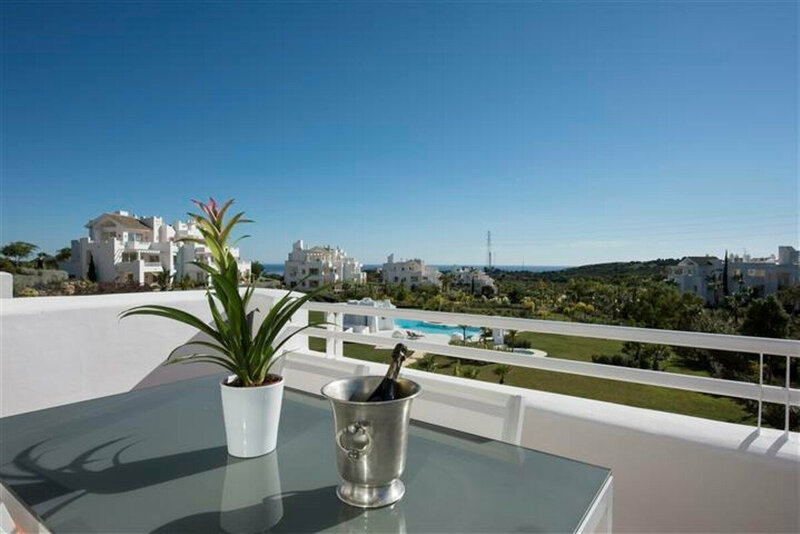 Penthouse for sale in Casares 12