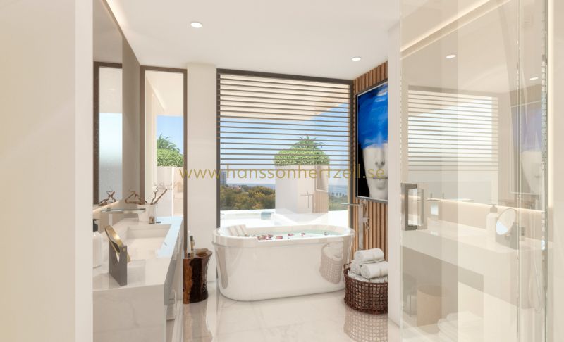 Penthouse for sale in Marbella - East 42