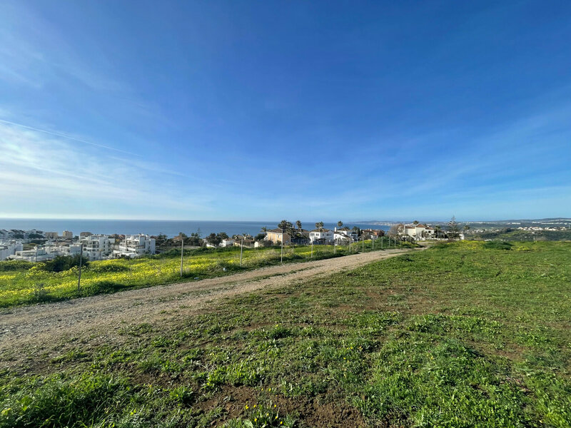 Plot en venta en Estepona 11