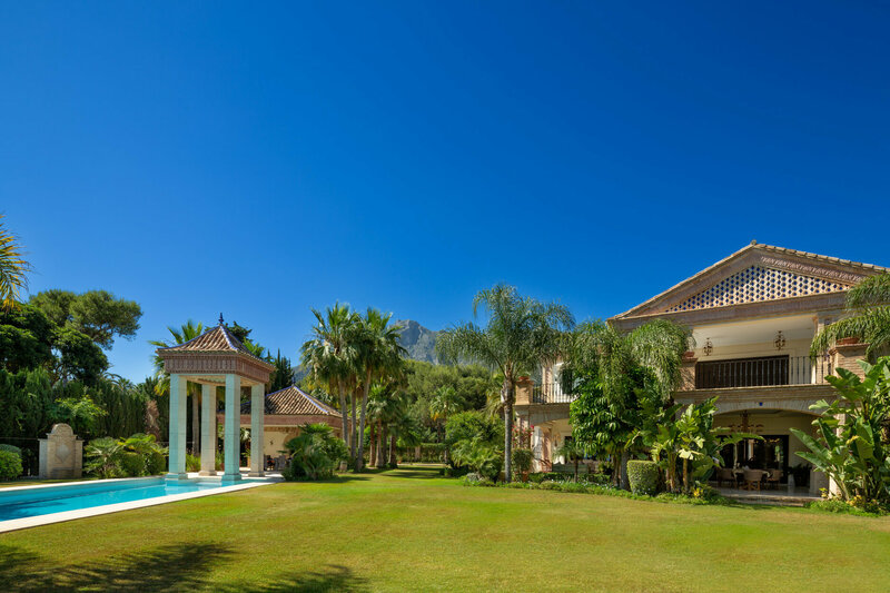 Villa for sale in Marbella - Golden Mile and Nagüeles 4