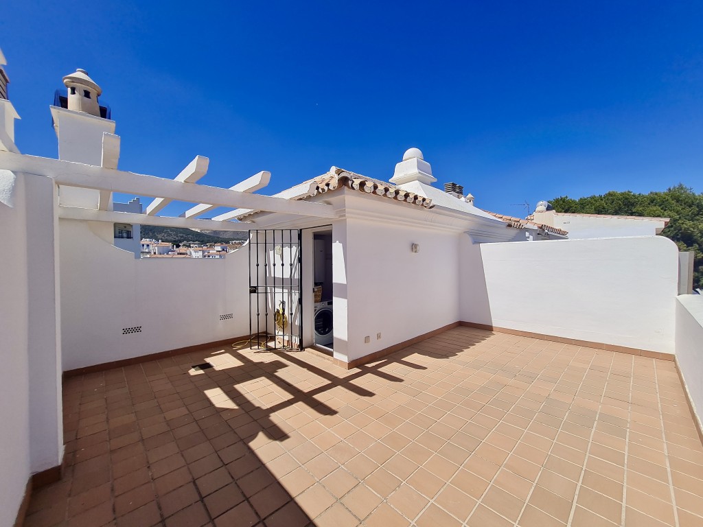 Townhouse for sale in Benalmádena 2
