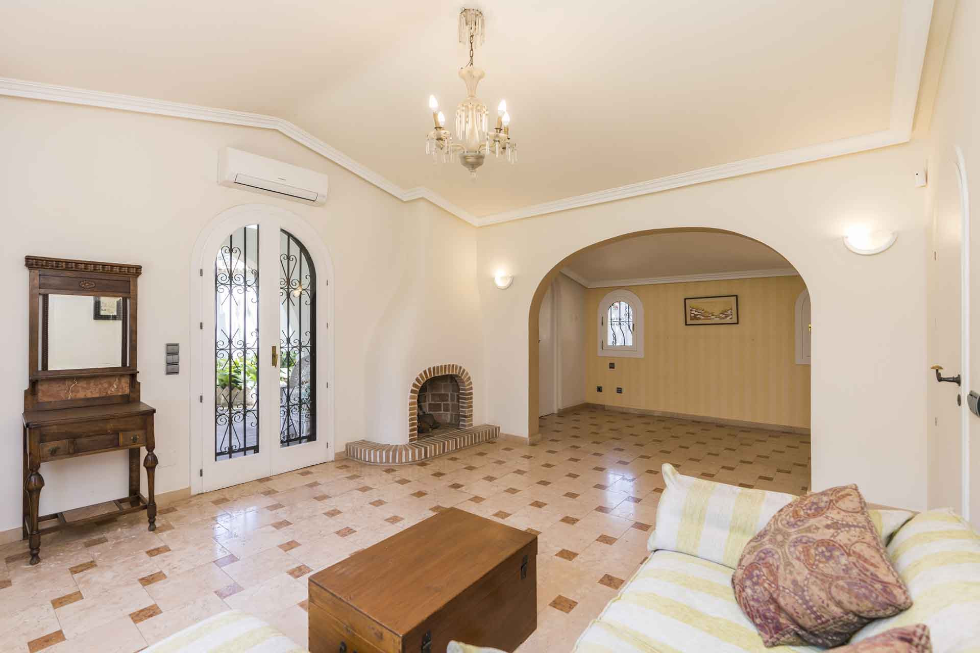 Villa for sale in Marbella - Golden Mile and Nagüeles 48