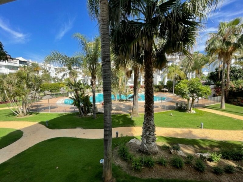 Appartement à vendre à Estepona 4