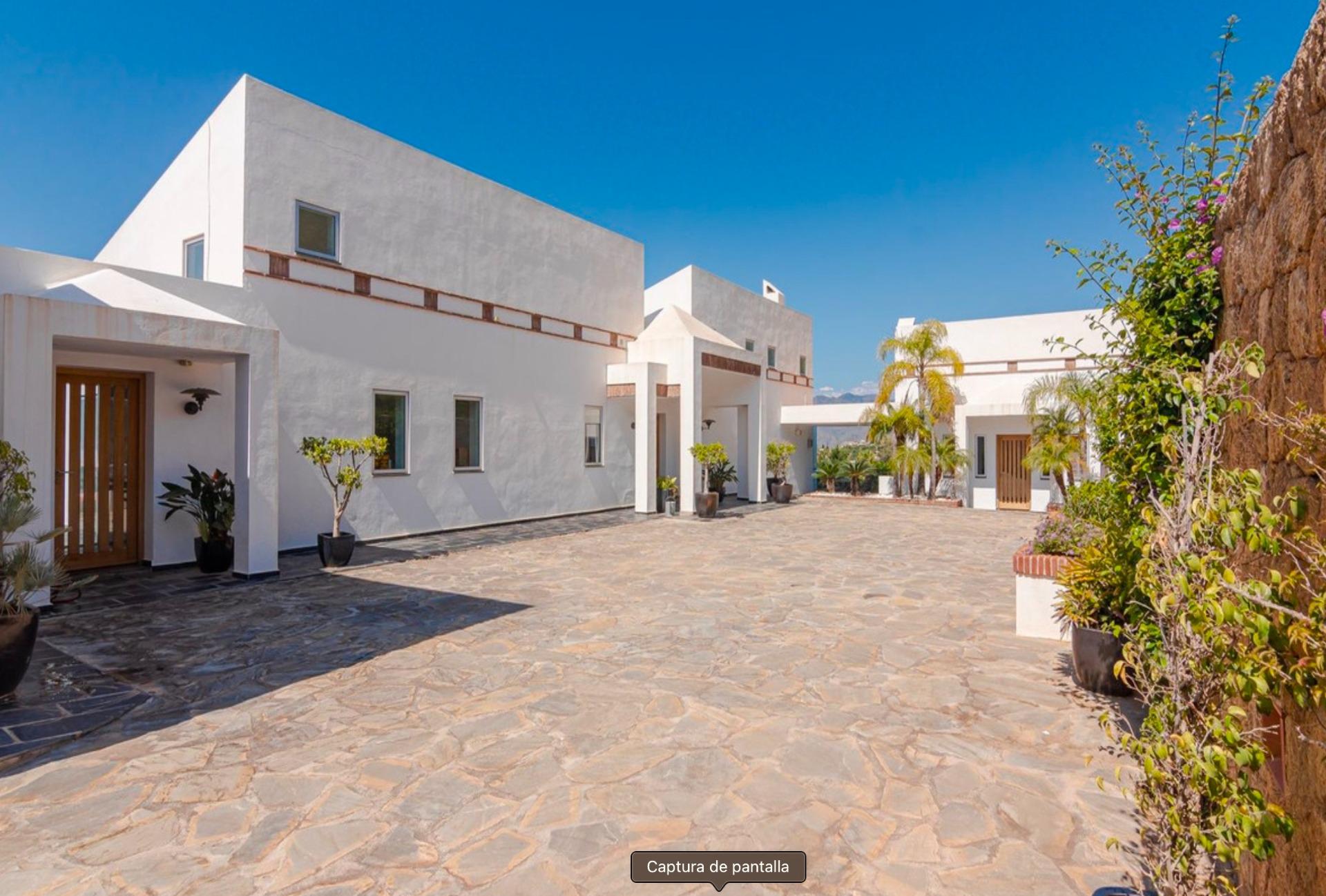 Villa for sale in Mijas 8