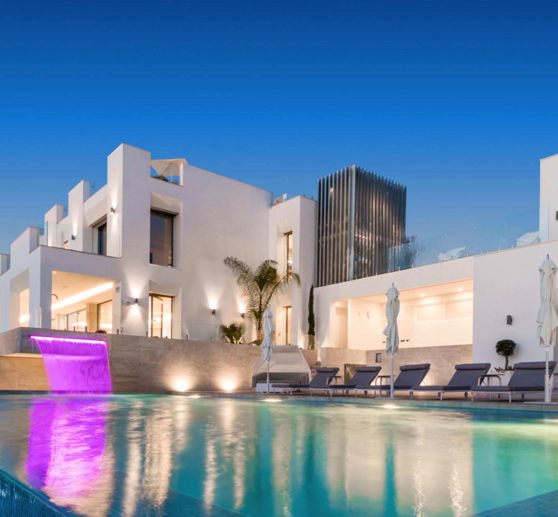 Haus zum Verkauf in Marbella - Nueva Andalucía 2