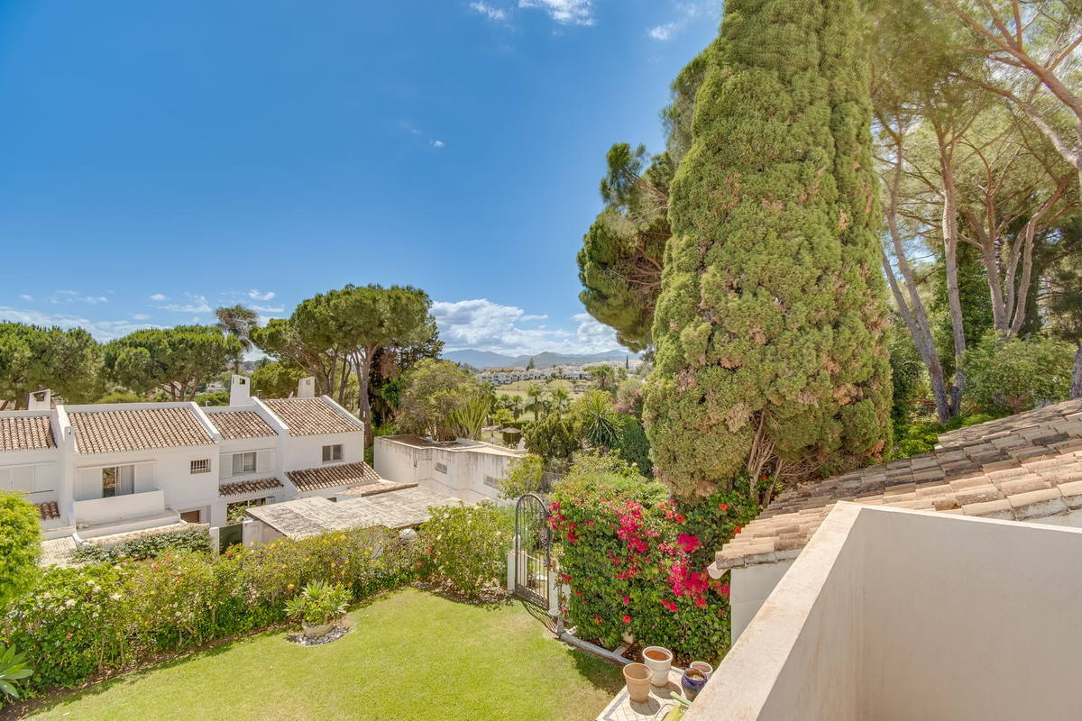 Townhouse for sale in Marbella - Nueva Andalucía 24