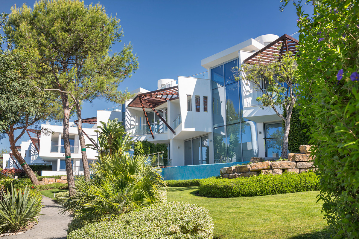 Townhouse for sale in Marbella - East 45