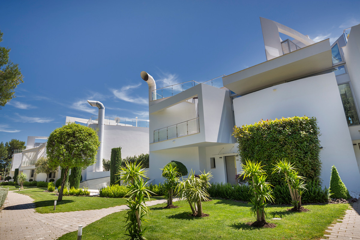 Townhouse for sale in Marbella - East 54