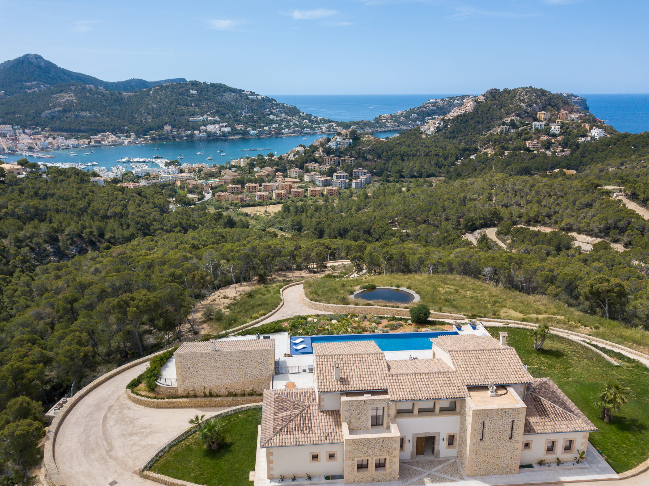 Villa for sale in Mallorca Southwest 24