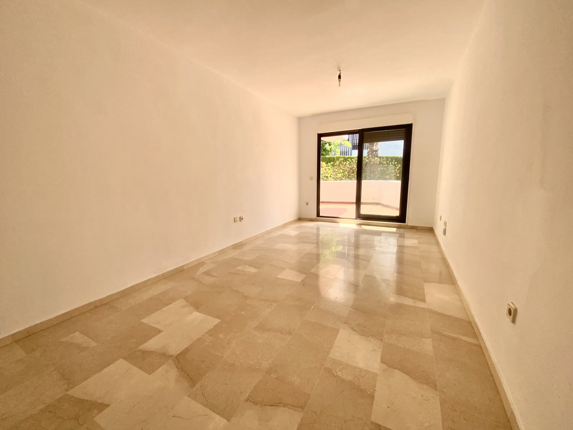 Apartment for sale in Estepona 8