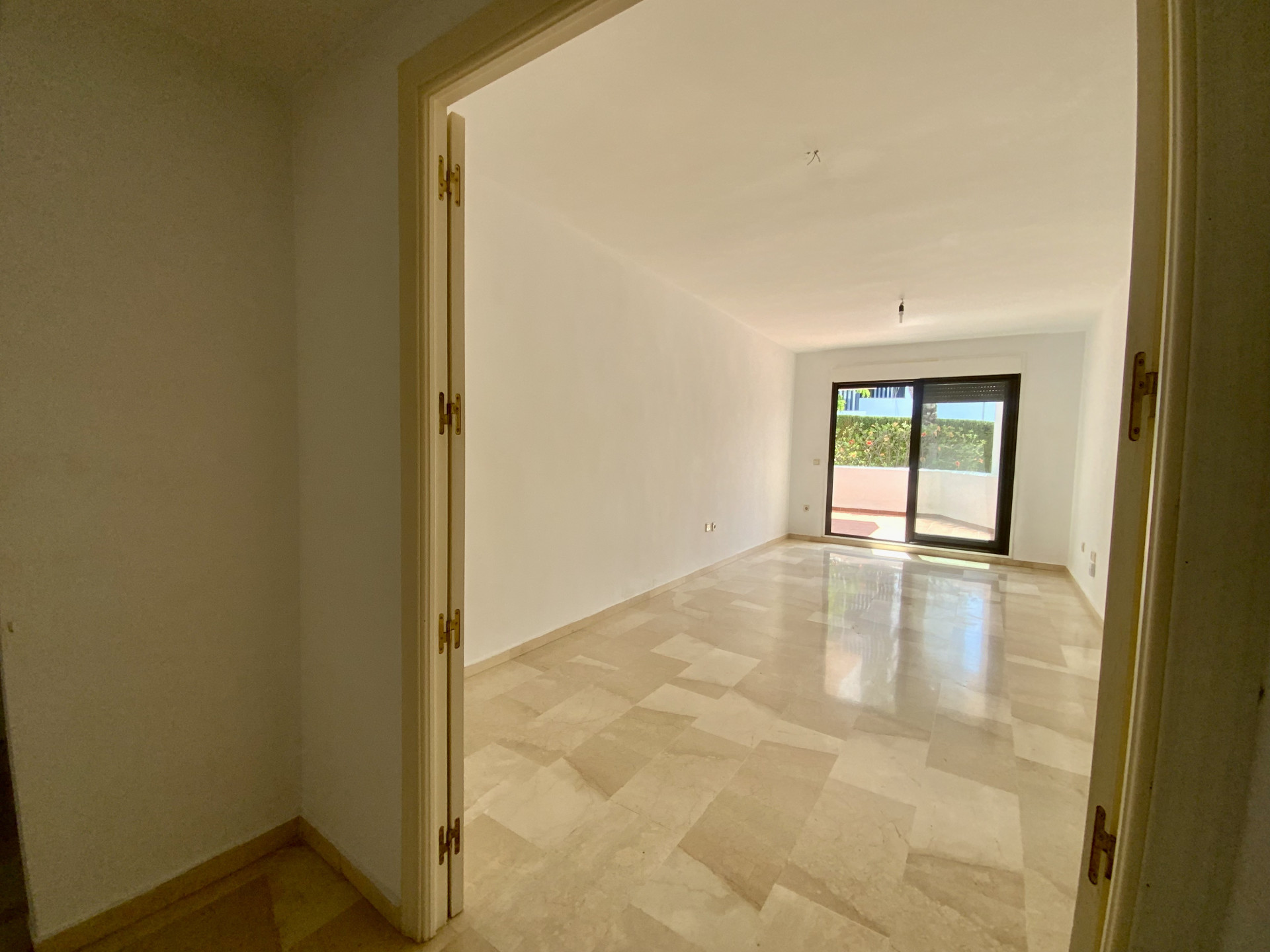 Appartement te koop in Estepona 7