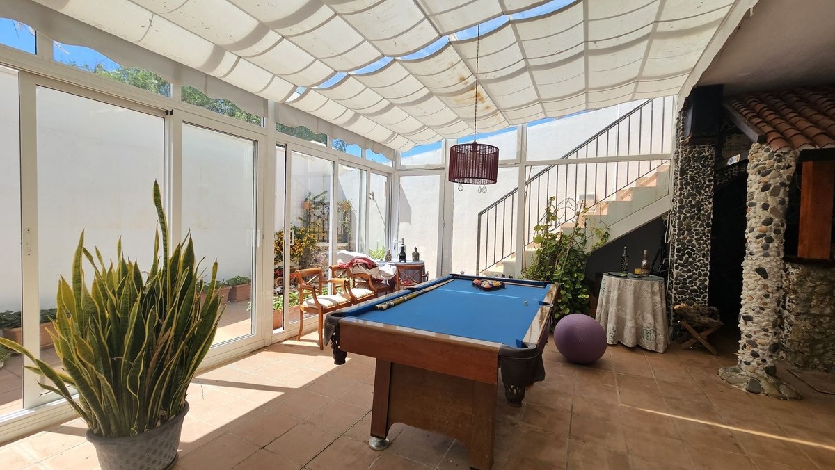 Townhouse for sale in Casares 15