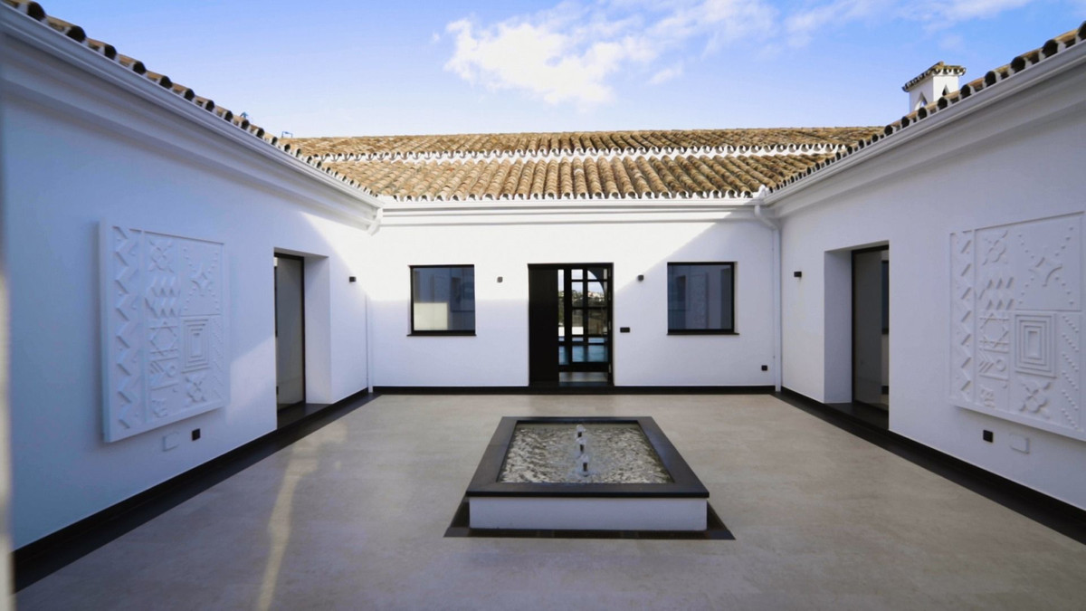 Haus zum Verkauf in Estepona 5