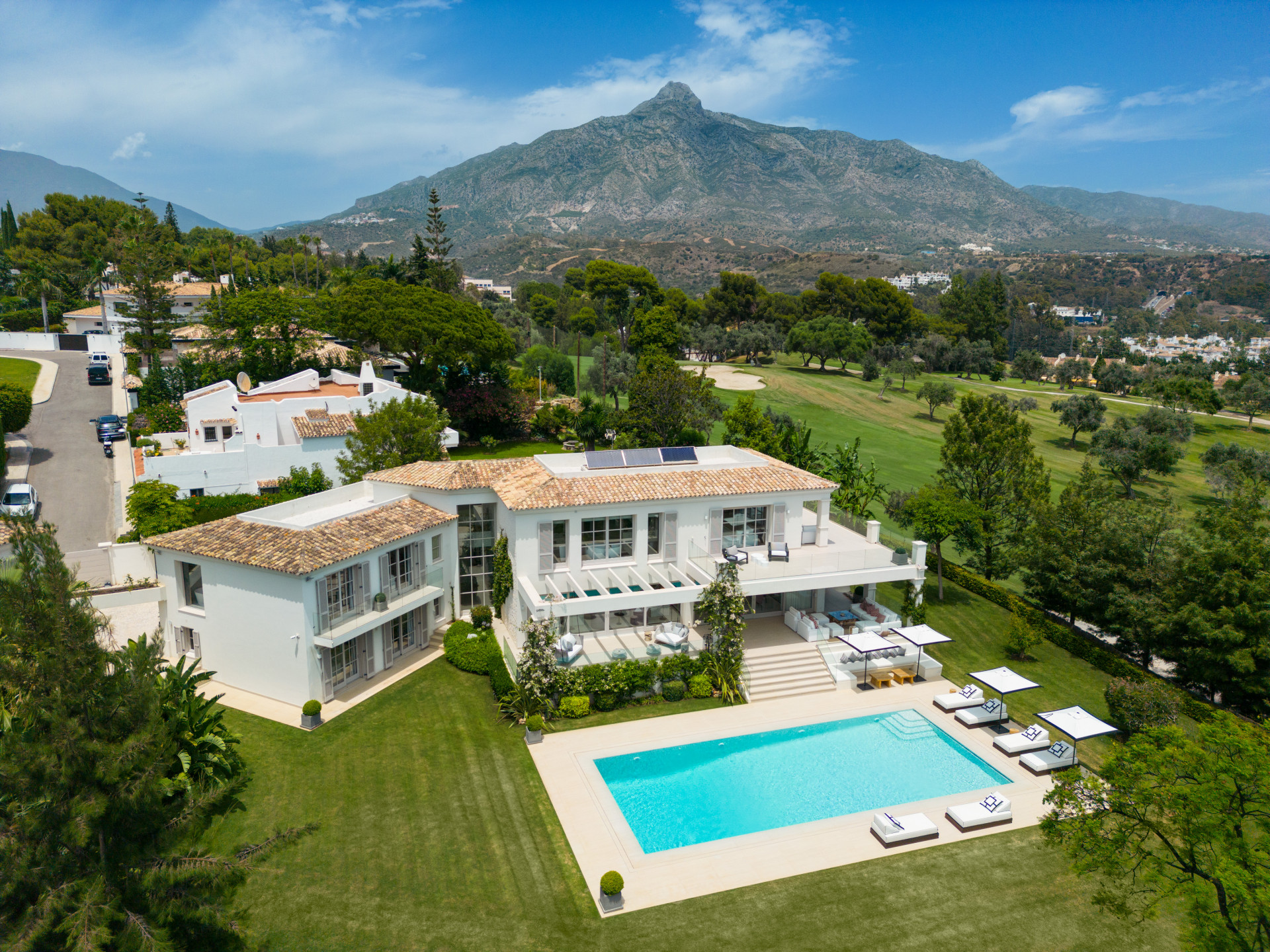 Villa te koop in Marbella - Nueva Andalucía 53