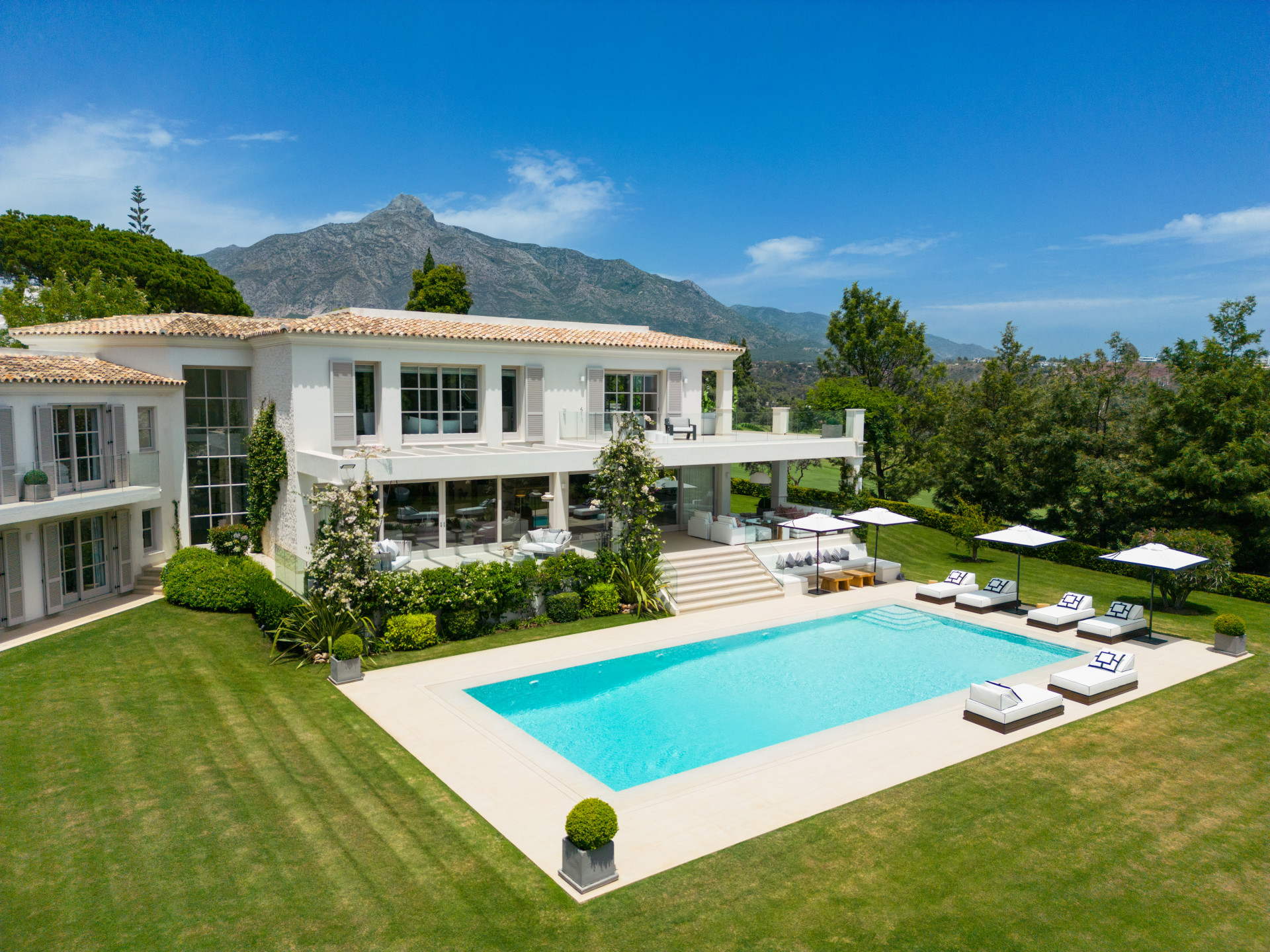 Villa te koop in Marbella - Nueva Andalucía 54