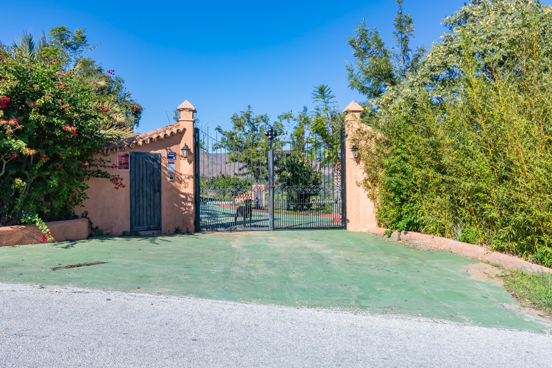 Countryhome for sale in Mijas 48