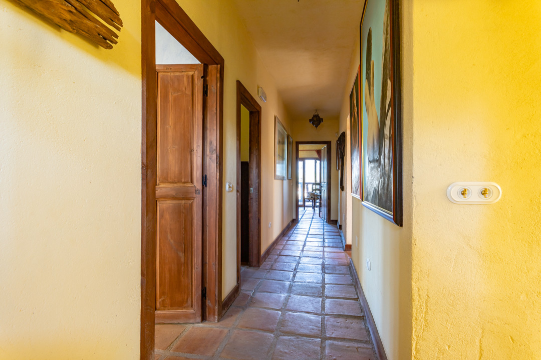 Countryhome for sale in Mijas 14