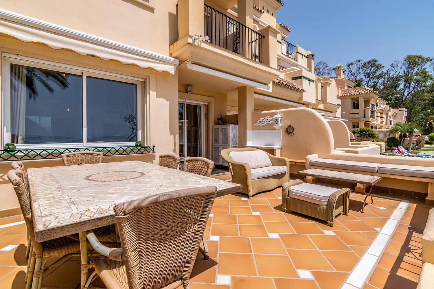 Townhouse for sale in Estepona 33