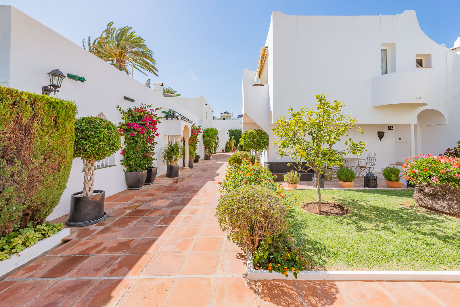 Townhouse for sale in Marbella - Golden Mile and Nagüeles 16