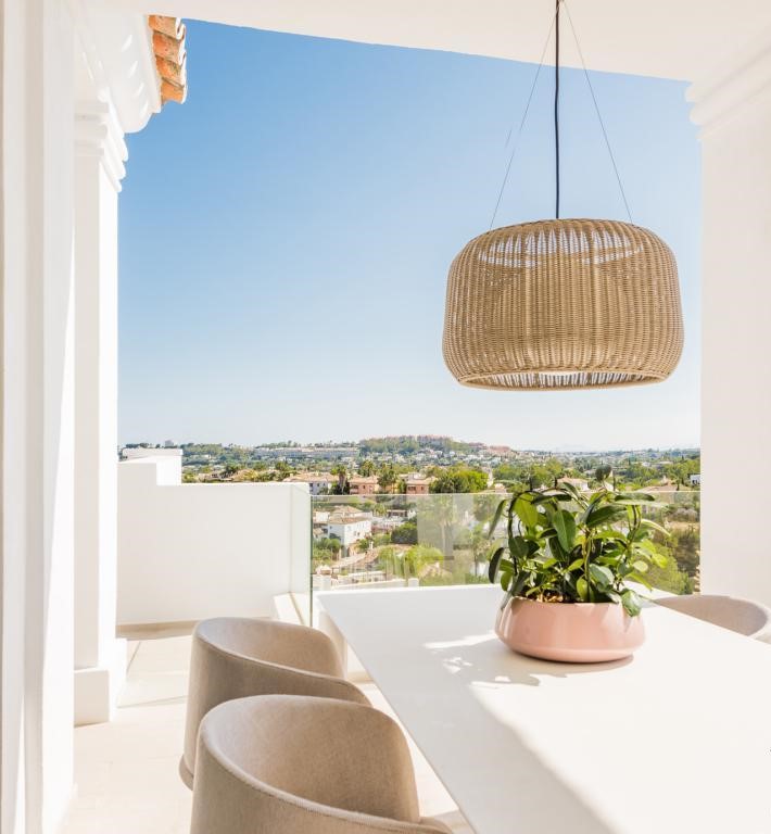 Apartment for sale in Marbella - Nueva Andalucía 13