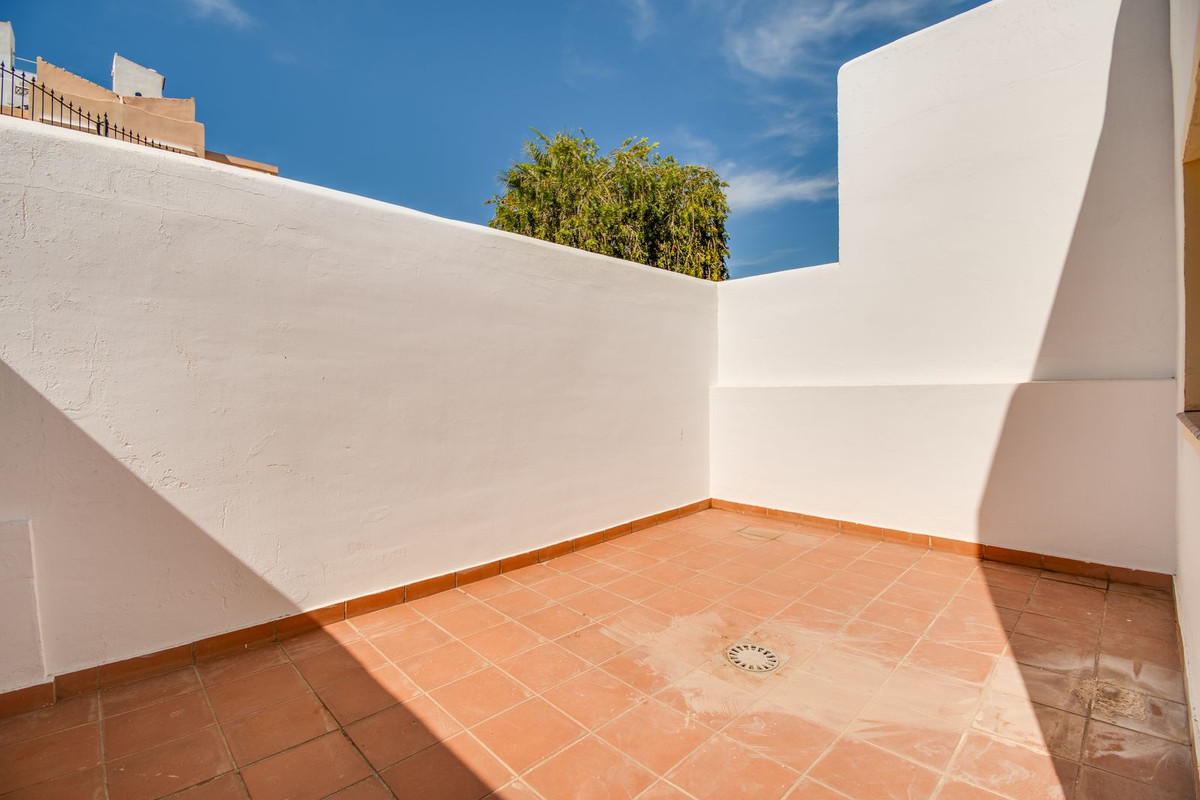 Penthouse for sale in Casares 13
