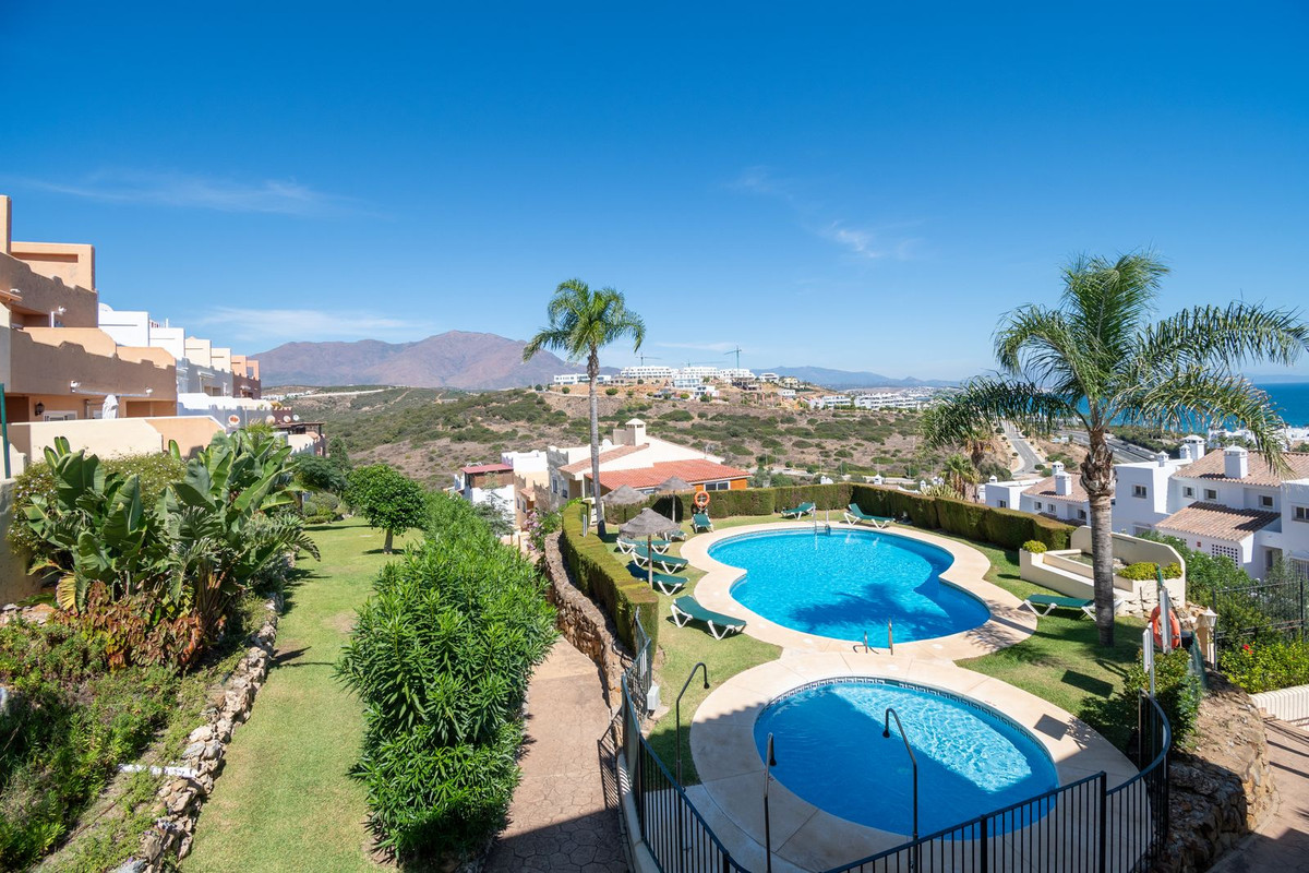 Penthouse for sale in Casares 22