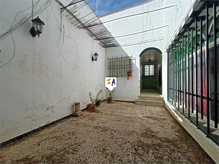 Townhouse for sale in Towns of the province of Seville 9