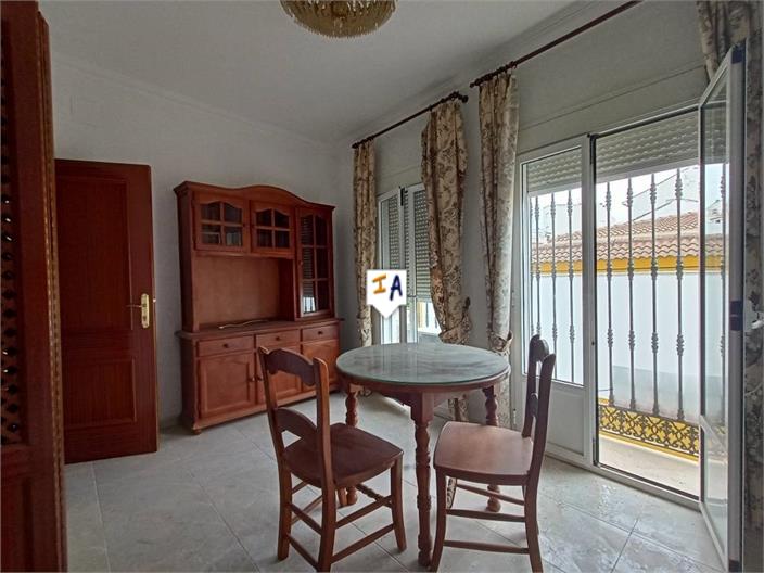 Appartement te koop in Towns of the province of Seville 4