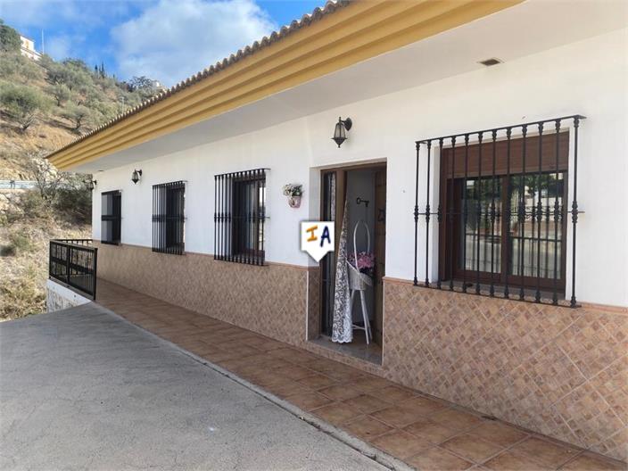 Property Image 489989-comares-townhouses-4-2
