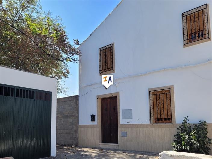 Townhouse te koop in Towns of the province of Seville 1