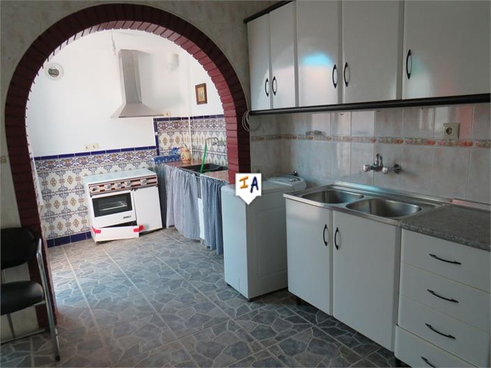Townhouse for sale in Valencia City 10