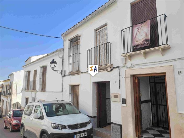 Townhouse for sale in Towns of the province of Seville 1