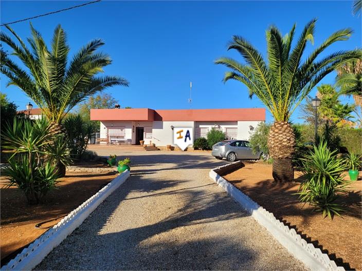 Villa te koop in Guardamar and surroundings 1