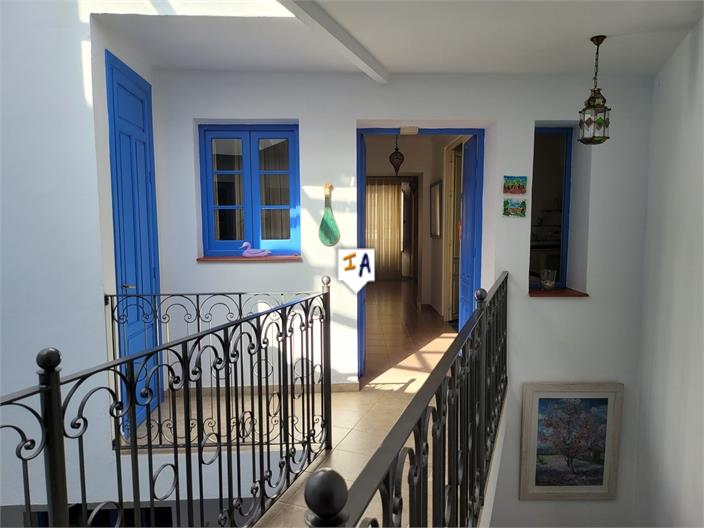 Townhouse for sale in Towns of the province of Seville 4