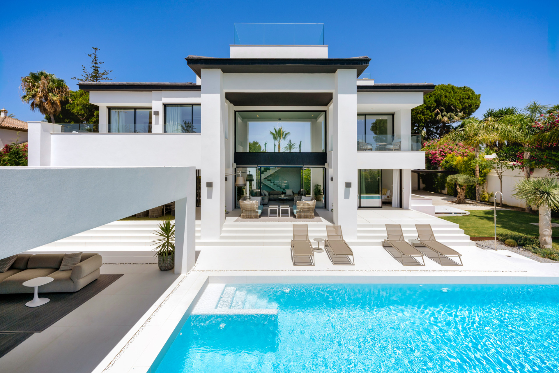 Villa te koop in Marbella - San Pedro and Guadalmina 1